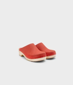 Austin minimalistic clog mule