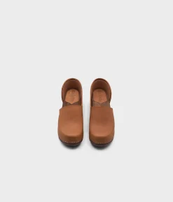 Brett closed-back clogs