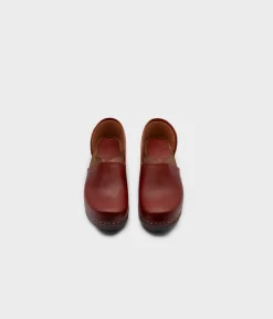 Brett low closed-back clogs