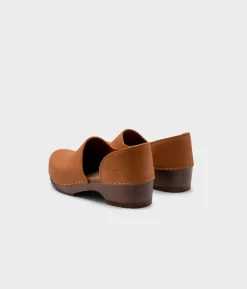 Brett low closed-back clogs