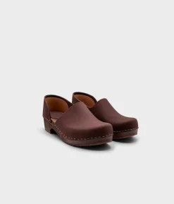 Brett low closed-back clogs