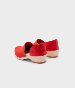 Brett low closed-back clogs