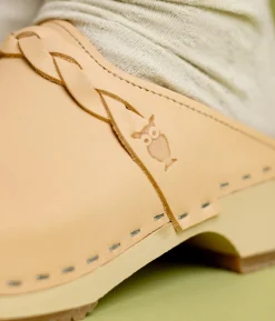 Brussels braided clog mule