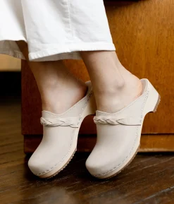 Brussels braided clog mule