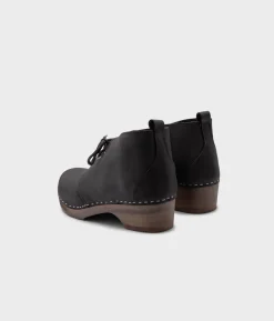 Chukka clog boots