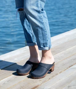 Dublin classic clog mule