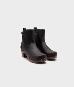Manhattan clog boots