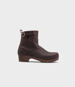Manhattan low clog boots
