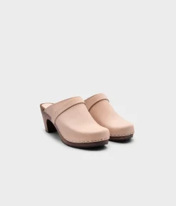 Maya classic clog mule