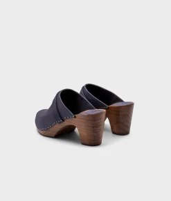 Maya classic clog mule