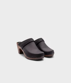 Maya classic clog mule