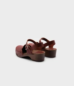 Milan clog sandals