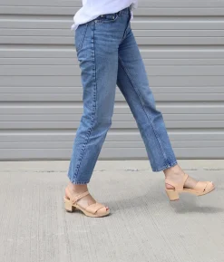 Monroe crossed clog sandal