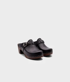 Nashville buckled clog mule