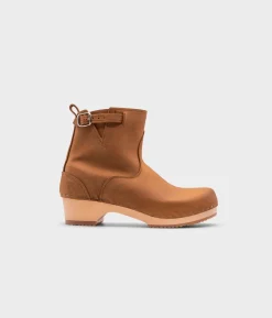 New York low clog boots