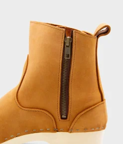 New York low clog boots