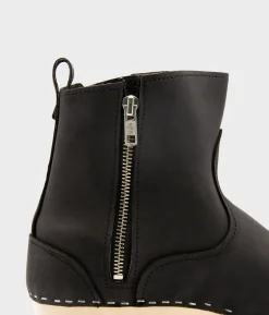 New York low clog boots