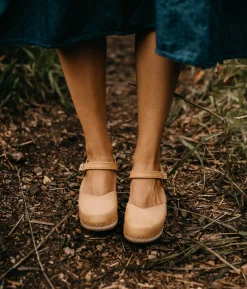 Nora classic clog sandal