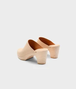 Rhodes minimalistic clog mule