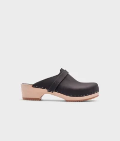Tokyo classic clog mule