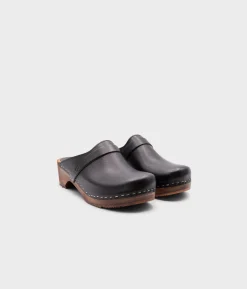 Tokyo classic clog mule