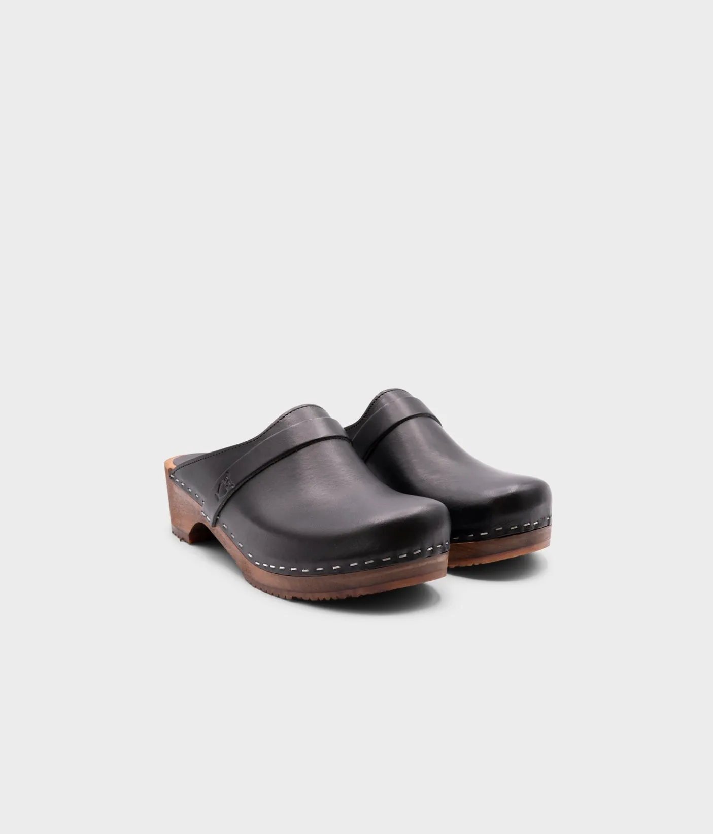 Tokyo classic clog mule