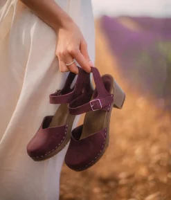 Victoria classic clog sandal