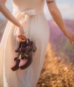 Victoria classic clog sandal