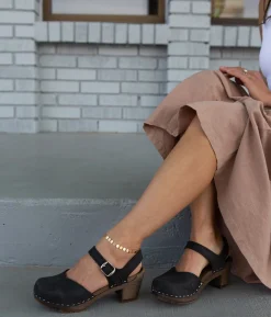 Victoria classic clog sandal