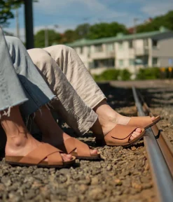Vigo velcro cork sandal