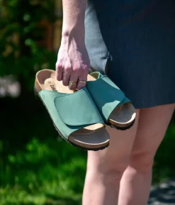 Vigo velcro cork sandal